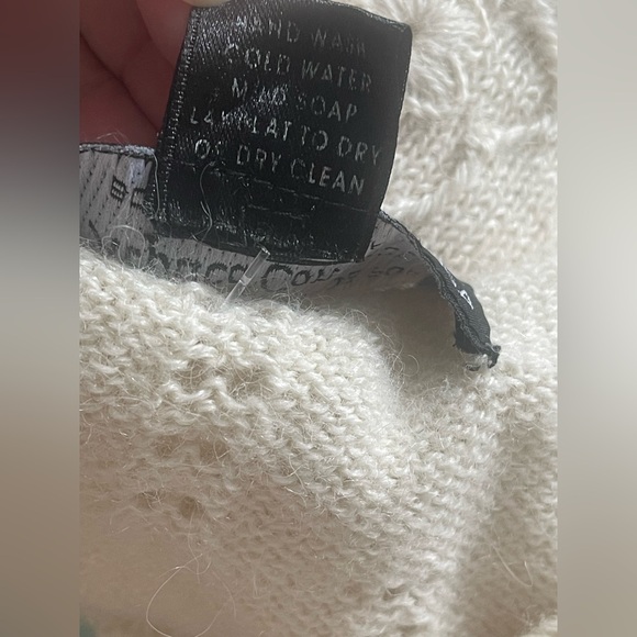 Alpaca Connection Sweater - Picture 5 of 7